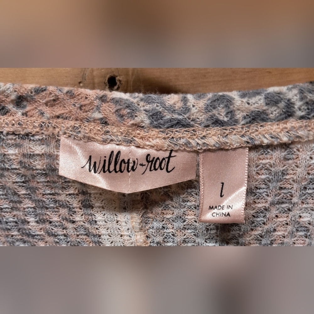 Willow & Root Blouse Size L - Picture 3 of 4